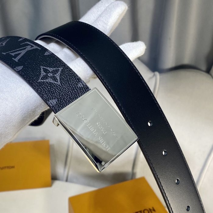 Louis Vuitton Belt 35MM LVB00011